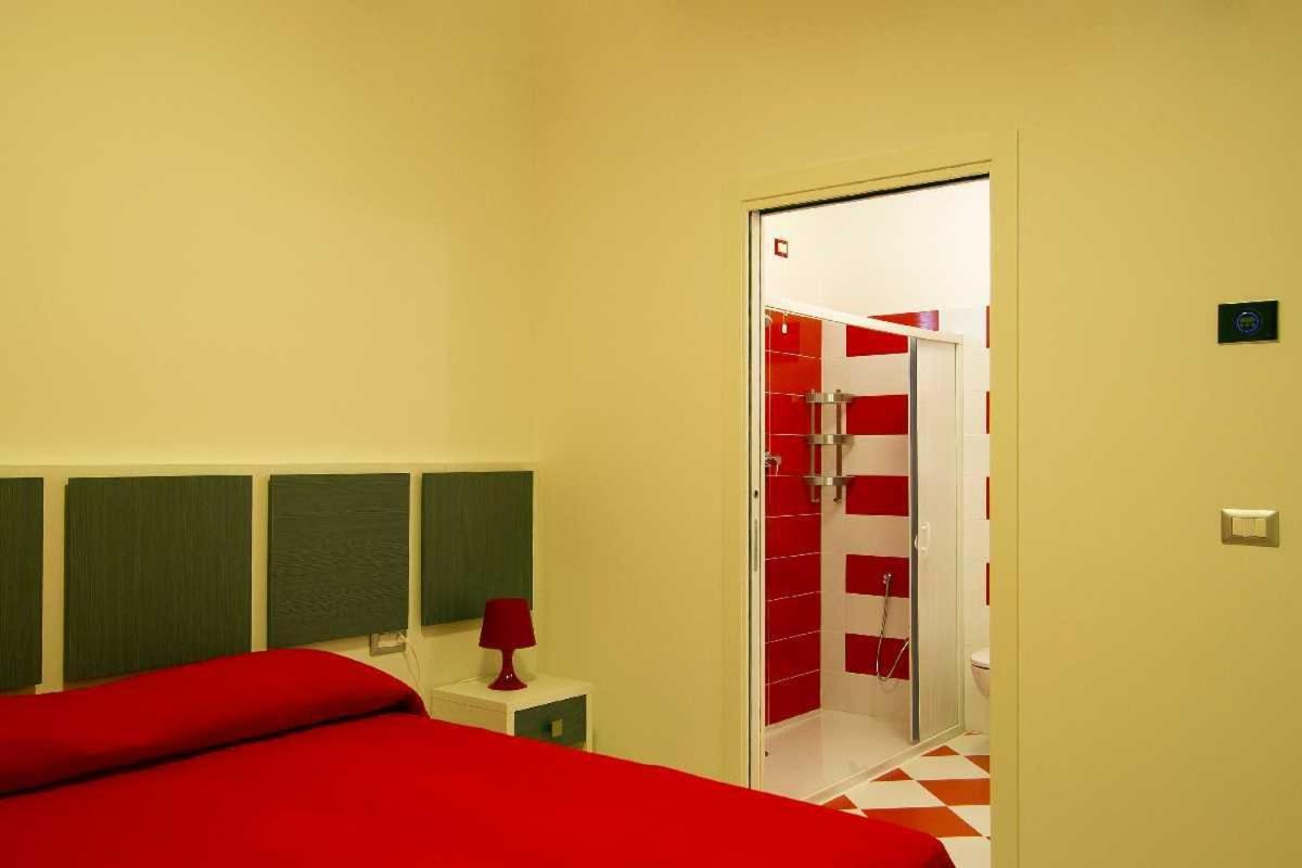 גרוטמארה Hotel La Maestra חדר תמונה