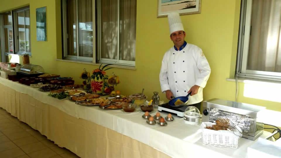 גרוטמארה Hotel La Maestra מראה חיצוני תמונה