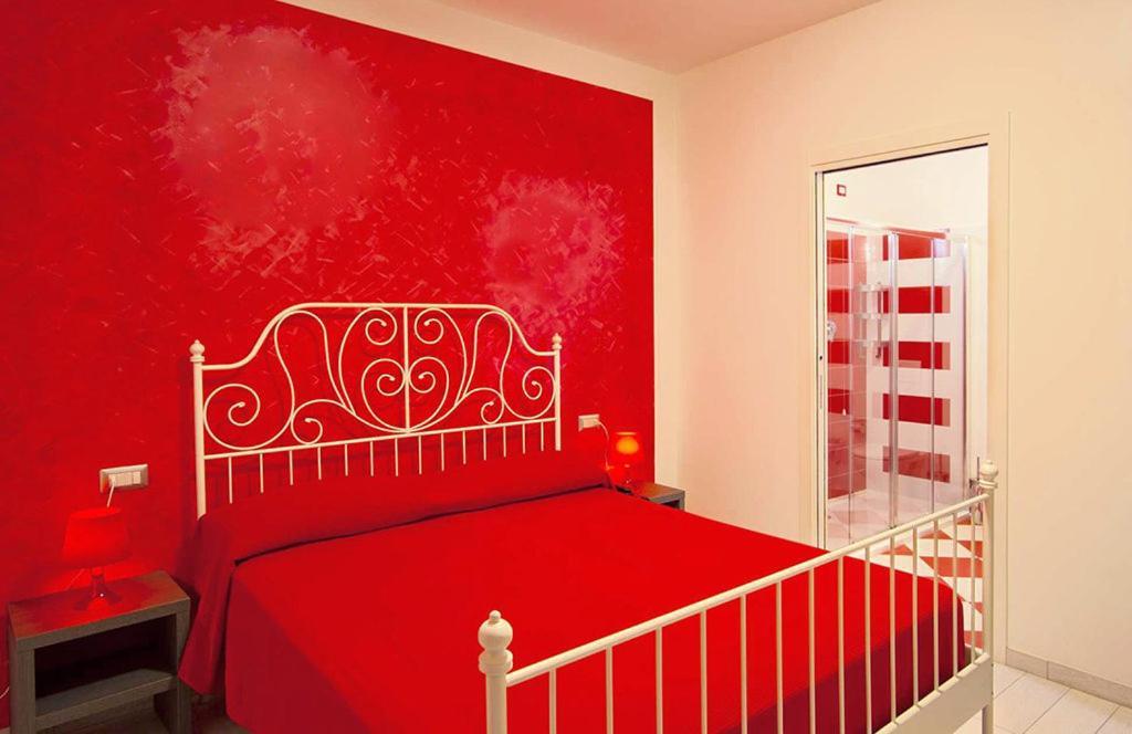 גרוטמארה Hotel La Maestra מראה חיצוני תמונה